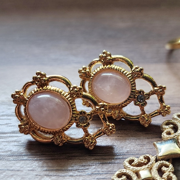 Avon Jewelry - Avon Gold and Pink Floral Earrings